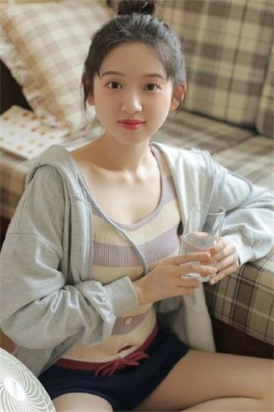 绿巨人草莓秋葵污版下载的界面截图（3）
