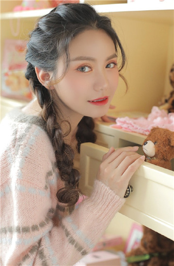 香蕉榴莲秋葵绿巨人草莓樱花视频的界面截图（2）