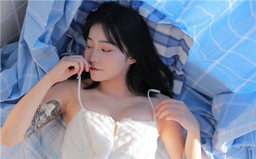 草莓榴莲丝瓜绿巨人视频免费下载的界面截图（3）